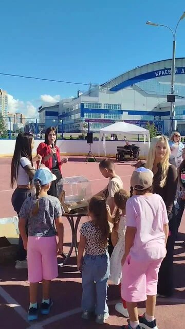 Видео 26 из 42 с фестиваля «Любить сейчас» в Хабаровске